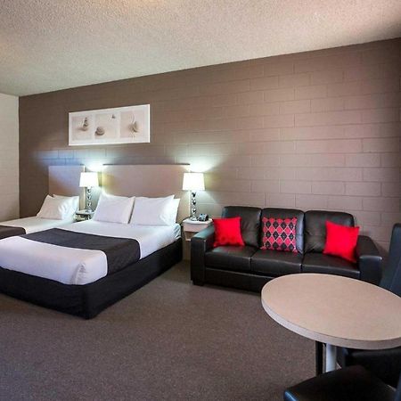Comfort Inn & Suites King Avenue Sale Extérieur photo