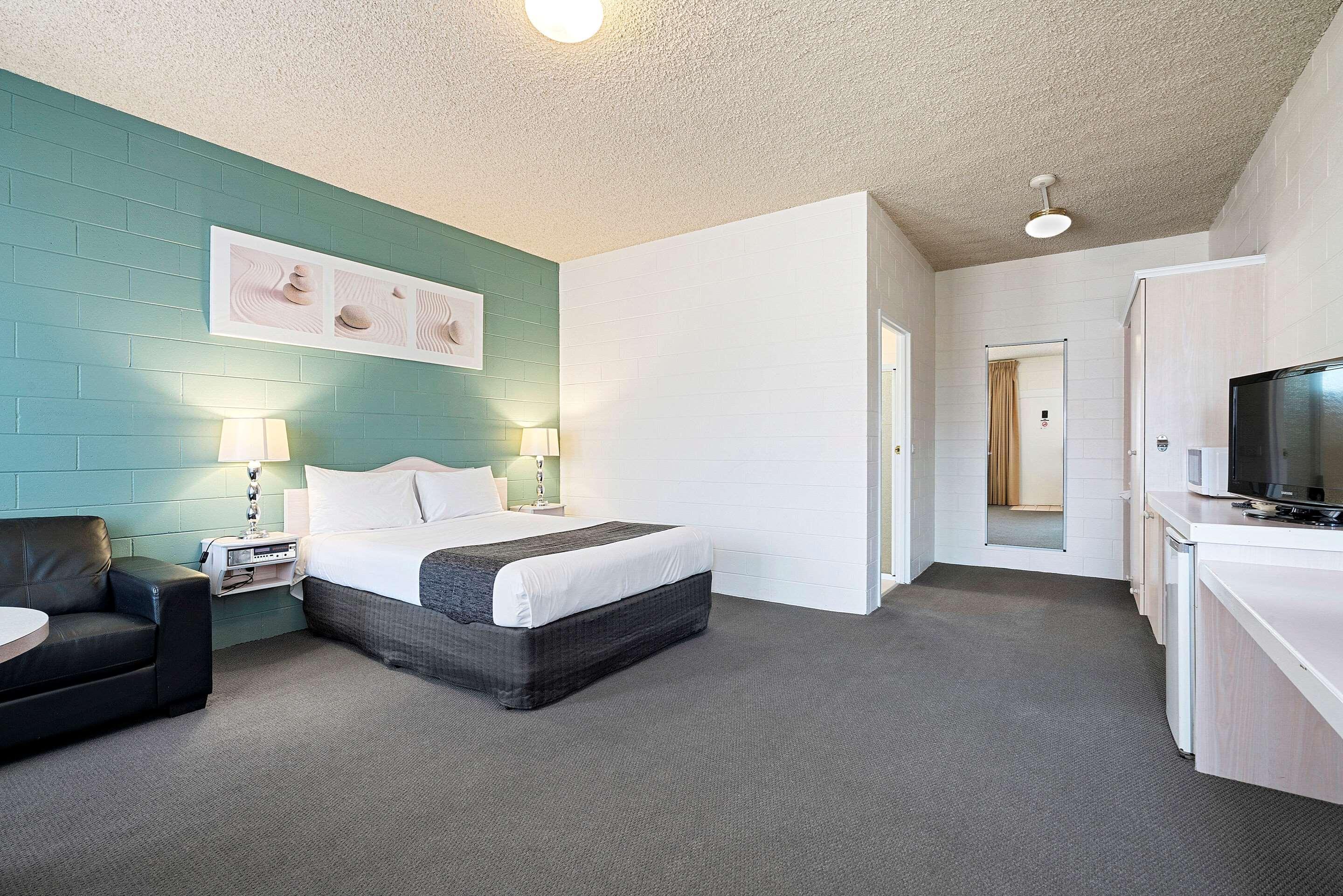 Comfort Inn & Suites King Avenue Sale Extérieur photo
