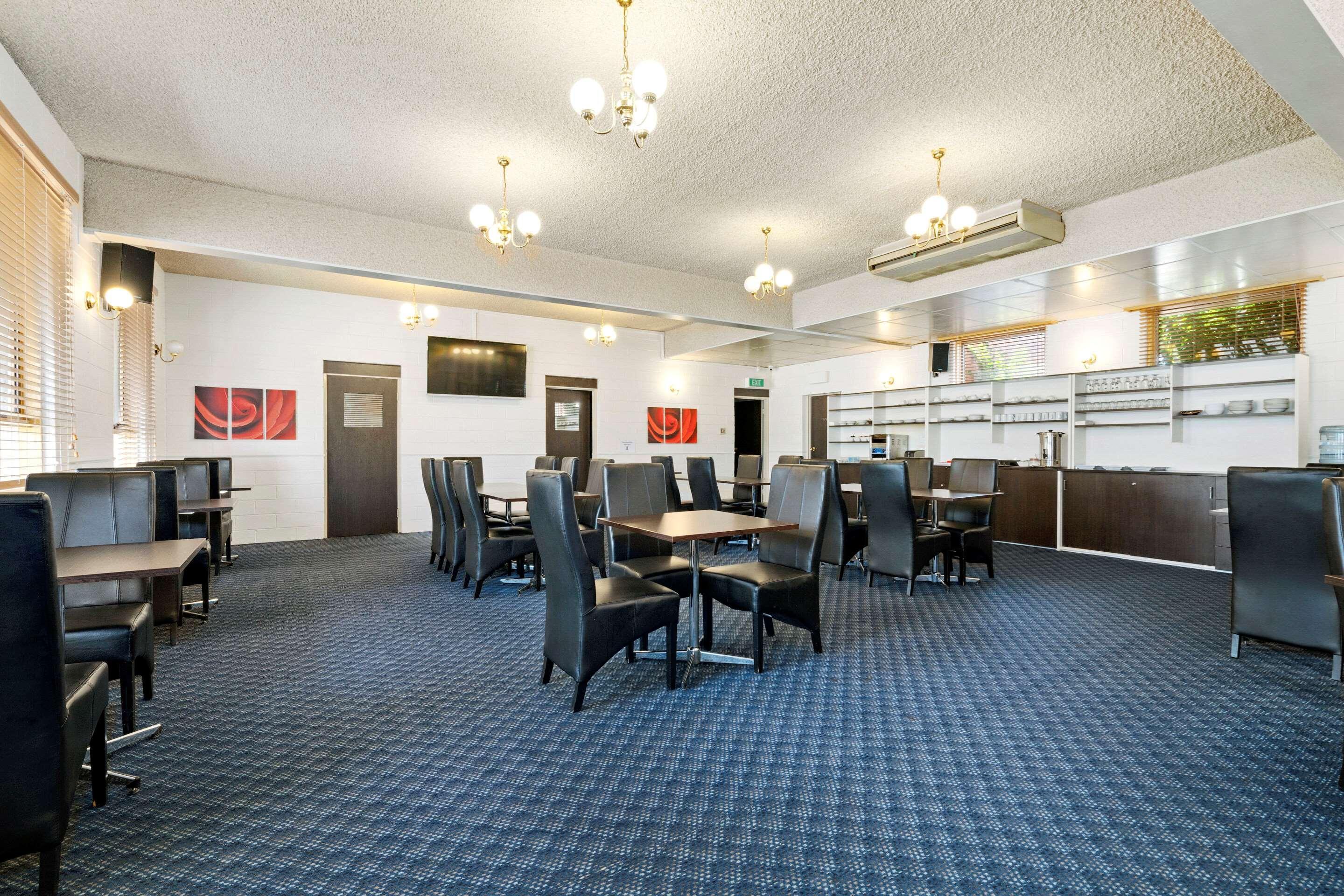 Comfort Inn & Suites King Avenue Sale Extérieur photo