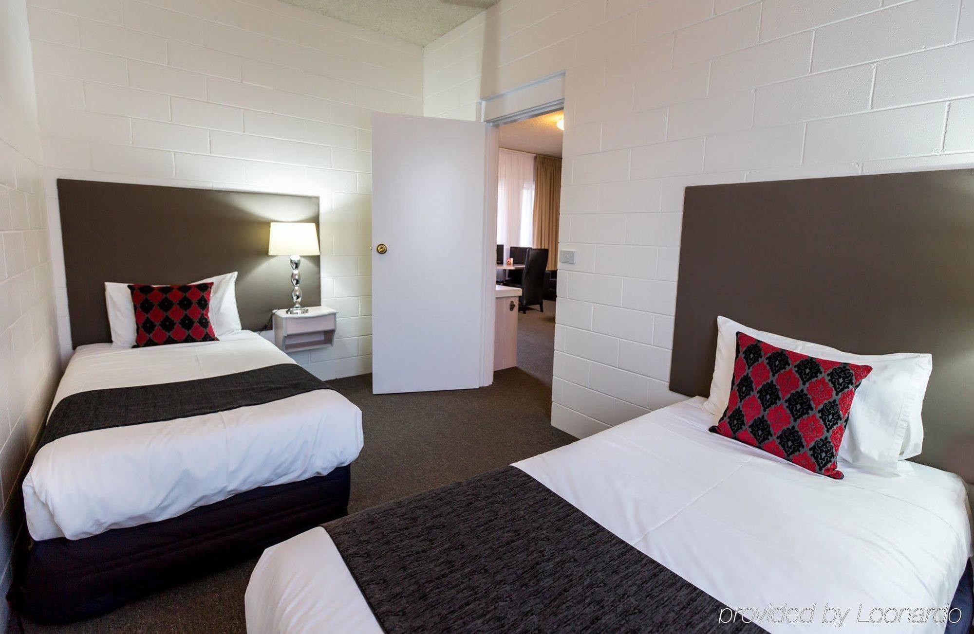 Comfort Inn & Suites King Avenue Sale Extérieur photo